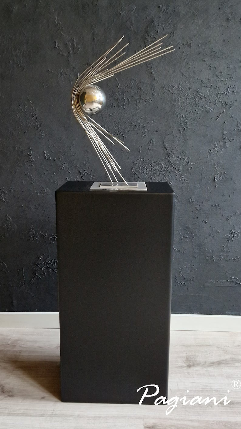 Decorazione astratta a forma di sfera in acciaio inossidabile, scultura per la casa, decorazione per interni ed esterni, scultura moderna in metallo, realizzata a mano da Pagiani