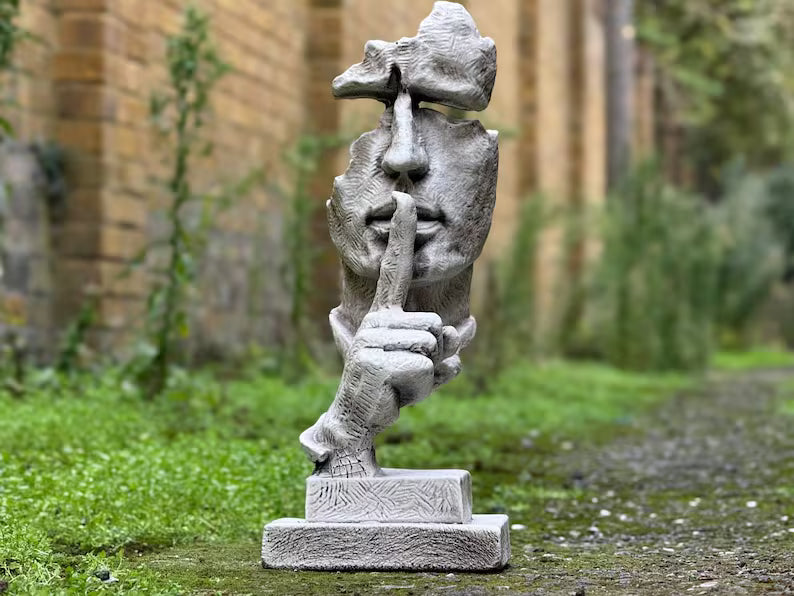 Statua in cemento raffigurante un volto silenzioso, figurina in pietra raffigurante un volto che sussurra, scultura astratta che zittisce, decorazione da giardino moderna, figura in cemento che sussurra, ornamento unic