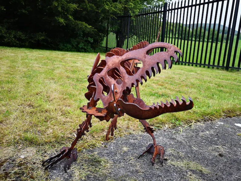 Allosauro in metallo arrugginito - Allosauro 3D - Ornamenti da giardino - Arte - Dinosauro - T-Rex - Dinosauro 3D - Triceratopo